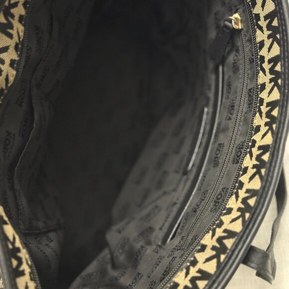 🖤 Michael Kors Jet Set MK Monogram Large Zip Tote Bag - Picture 3 of 5